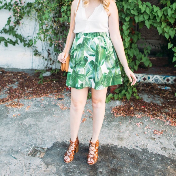 PARTYSKIRTS Palm Leaf Print Mini Skirt